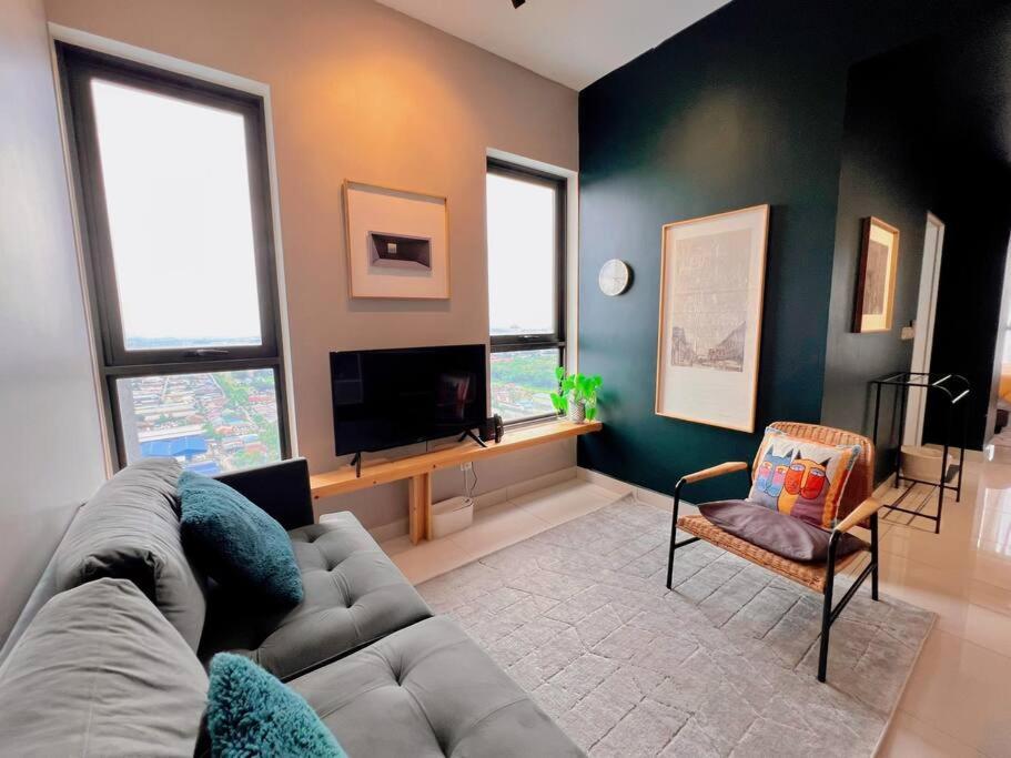 Studio Staycation D'Sara @ Linked Mrt, Near Thomson Hospital & Sungai Buloh Hospital Exterior foto